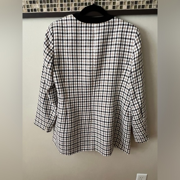 Open Front Topper Jacket - Picture 4 of 4